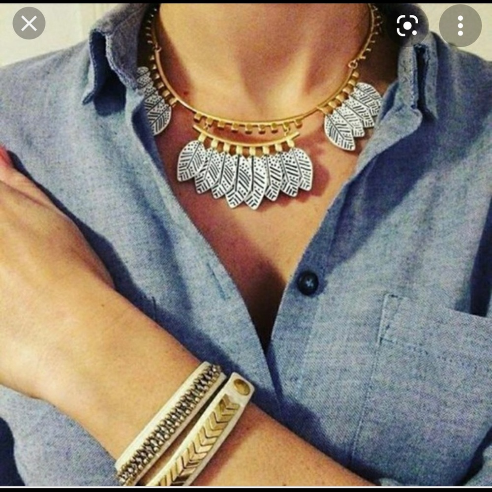 Stella and Dot Asher necklace